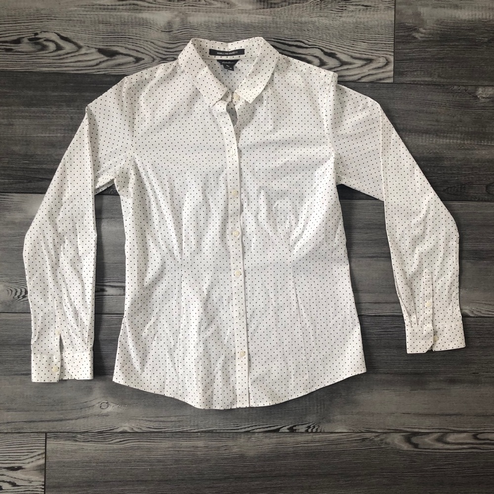 White & Black Eddie Bauer Wrinkle Free Button Down